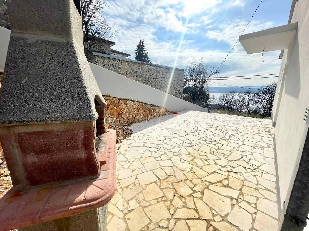 Apartments In Dramalj 42940 Croatia