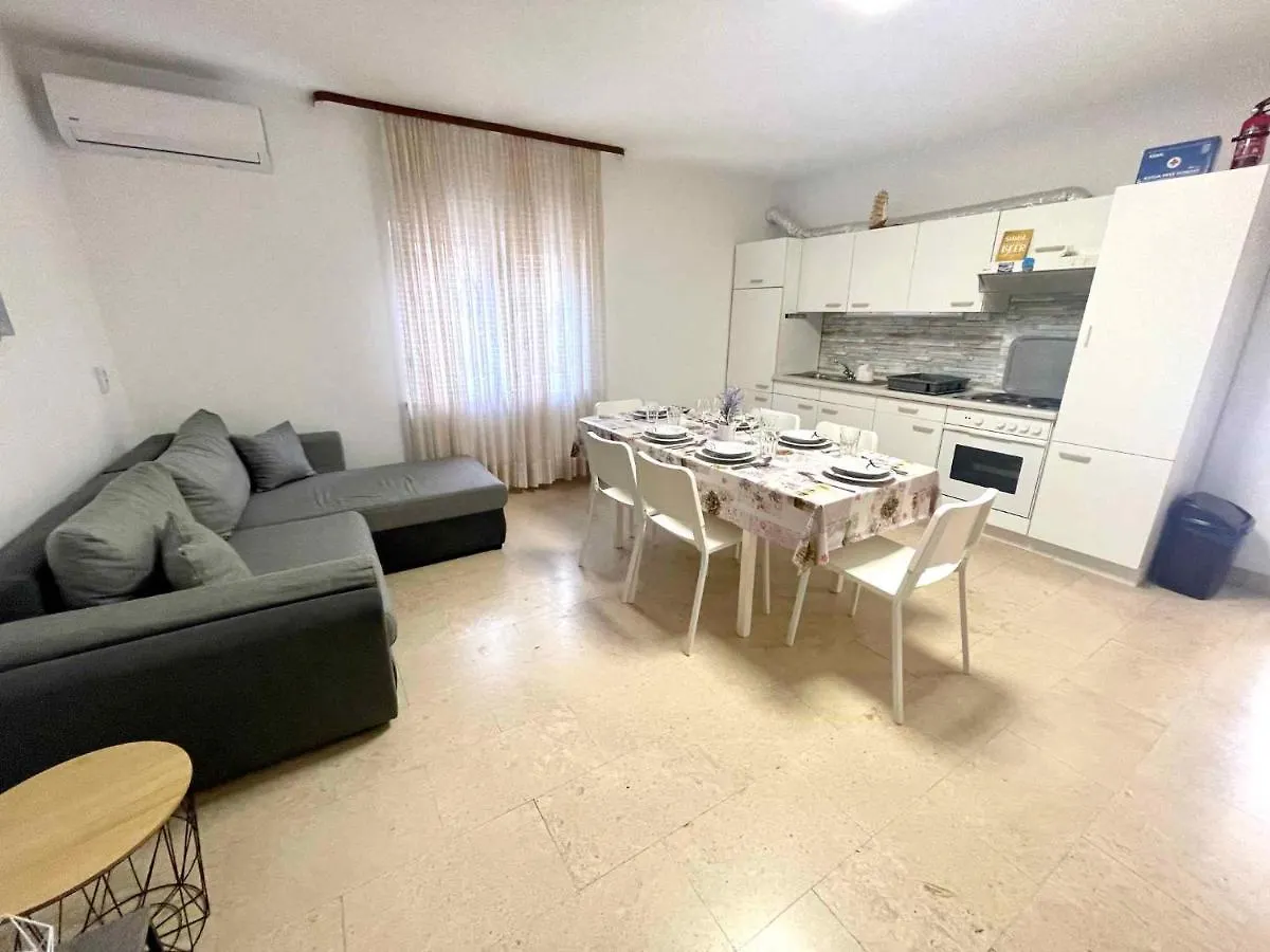 Apartments In Dramalj 42940